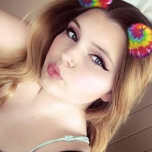 Meet your Posher, Julie ann